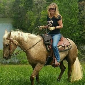 Meet your Posher, Trisha